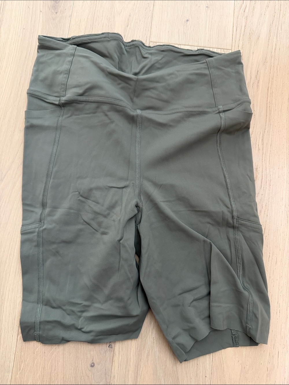 lululemon athletica femme force shorts